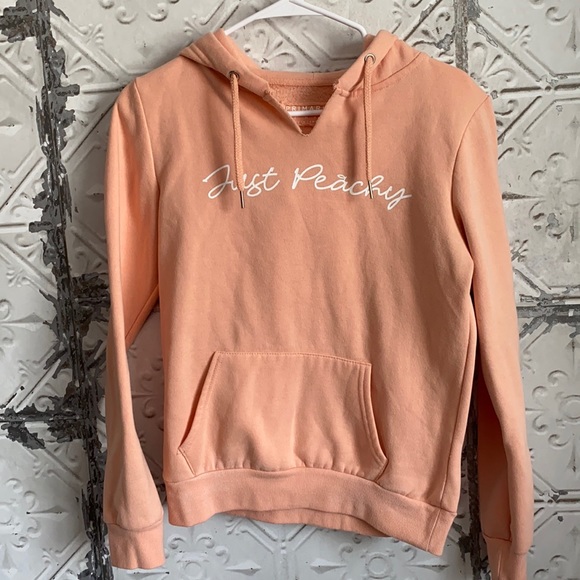 Primark Tops - Just peachy cute peach 🍑 hoodie